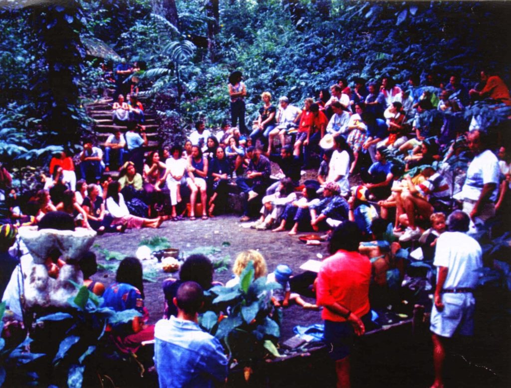 Group decisionmaking process at the Vision Council Gathering in 1993, Nanciyaga Ecological Reserve, Veracruz, Mexico (Credit: Holger Hieronomi)